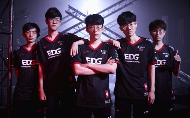 在这场令人 在这场令人