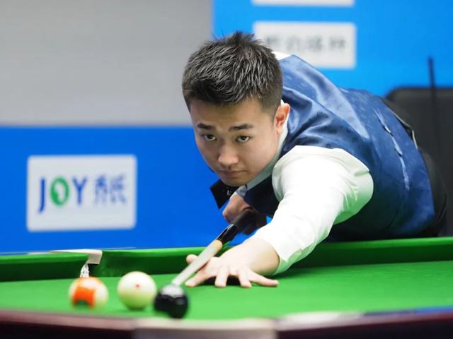 台能够为球 台能够为球