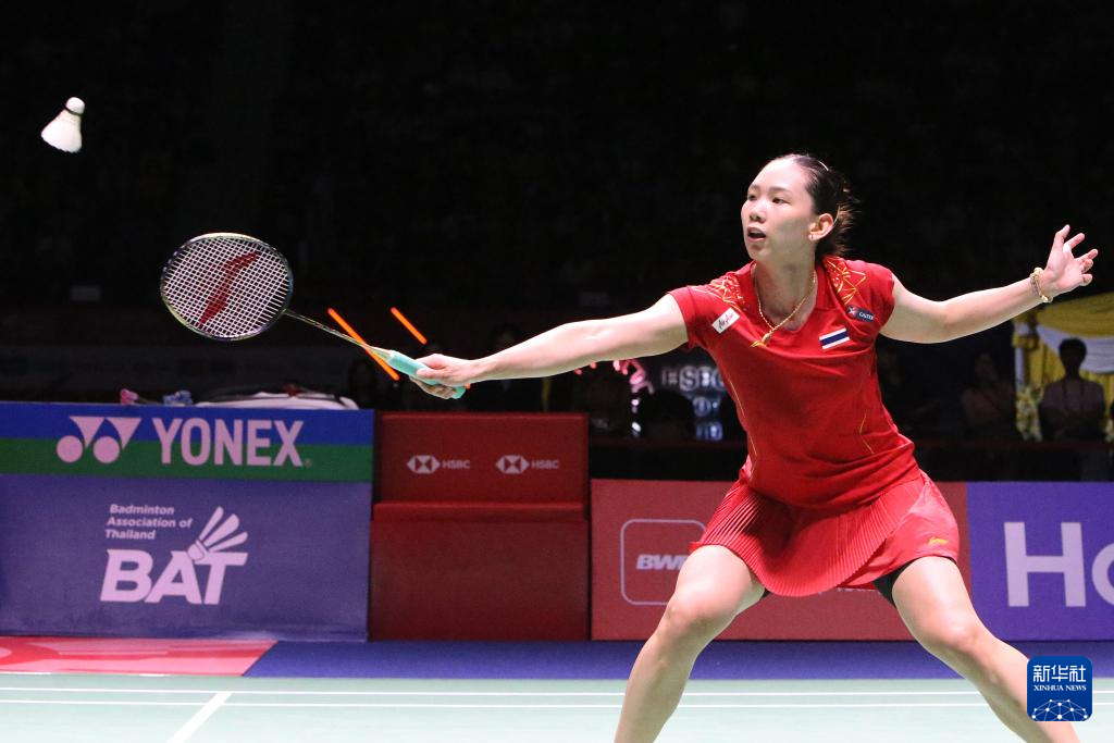 随着电子音 随着电子音